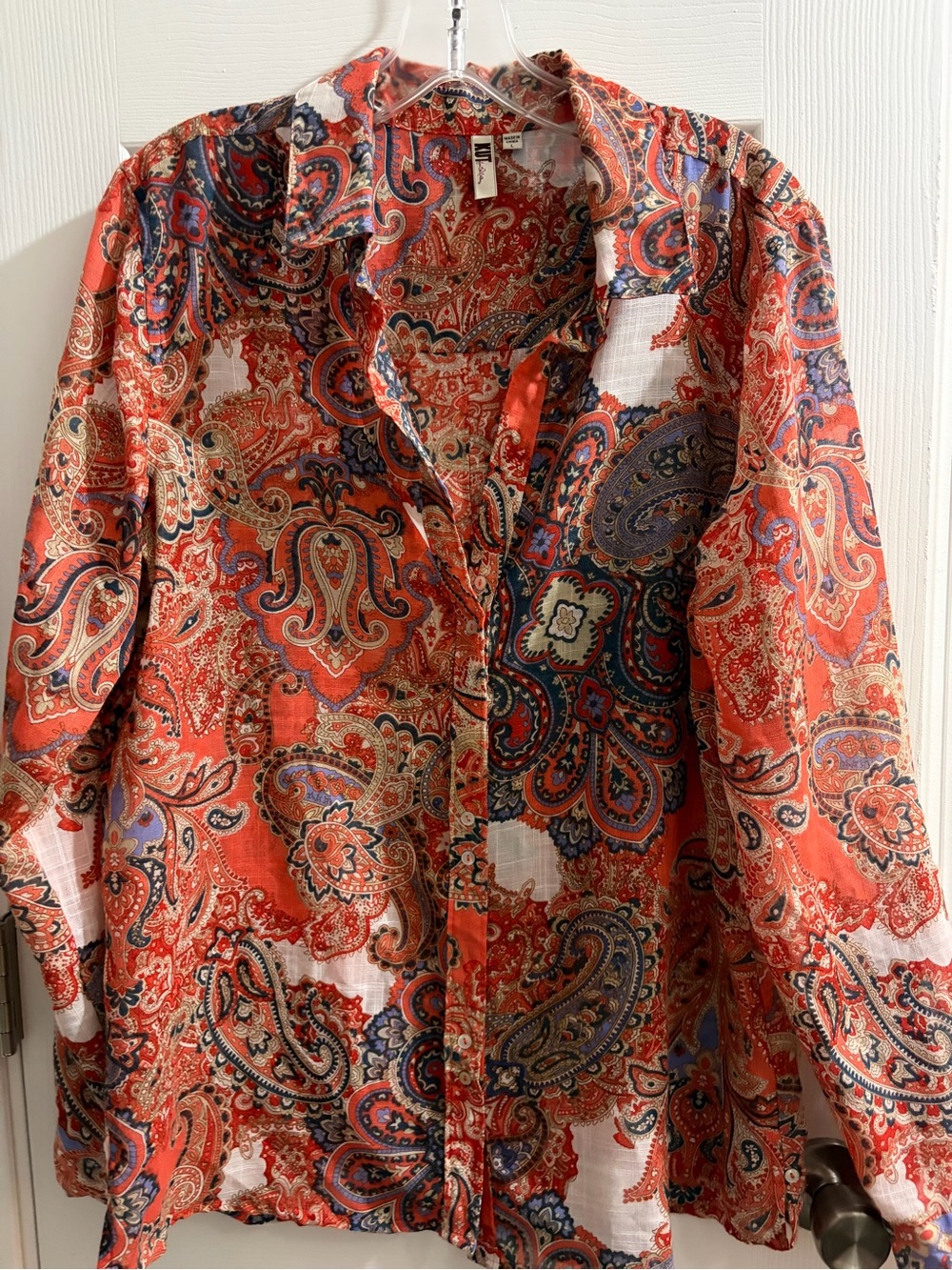 Kut from the Kloth Coral and Navy Paisley Button-Down Shirt